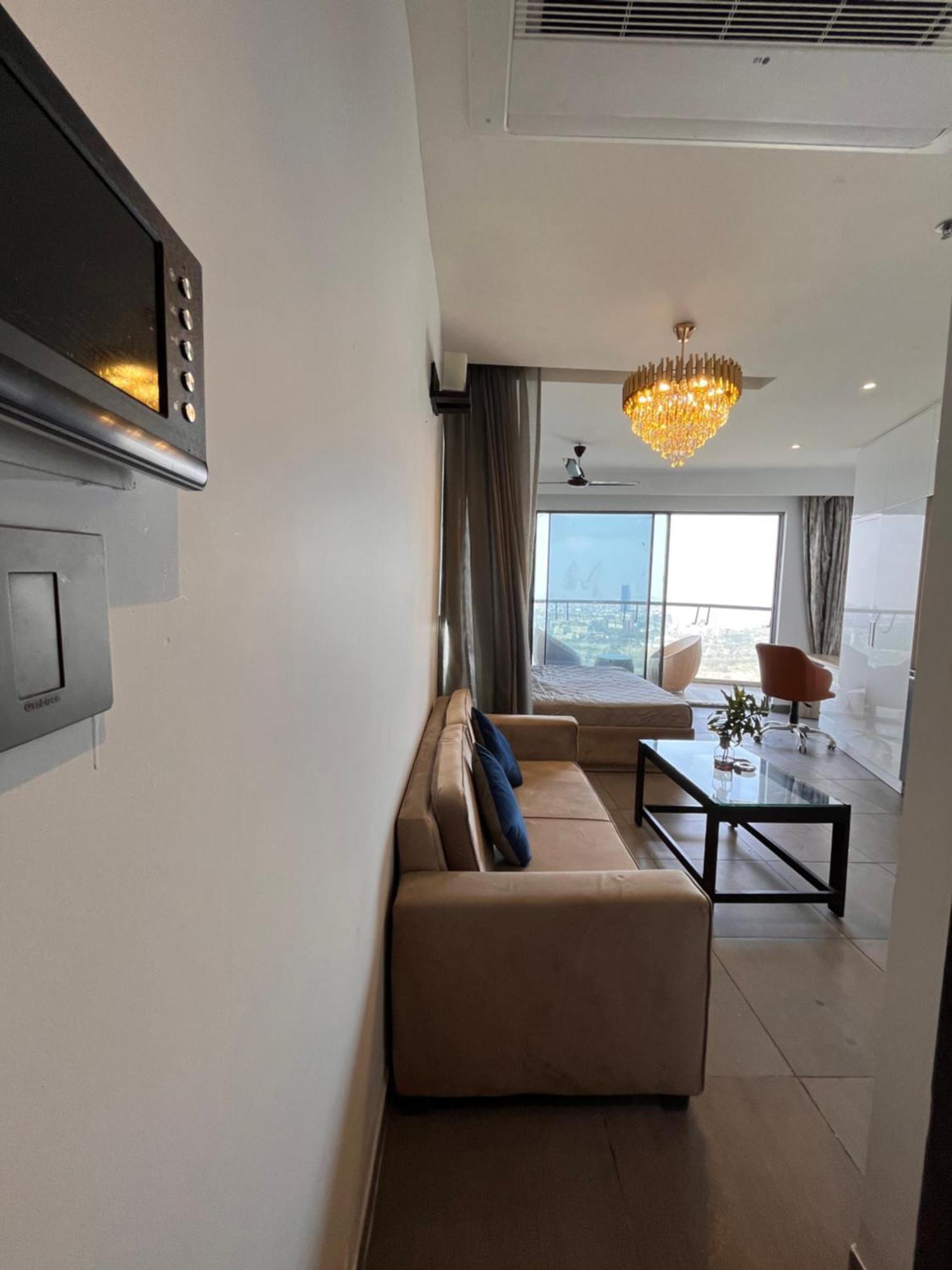 Supernova Noida Apartment New Delhi